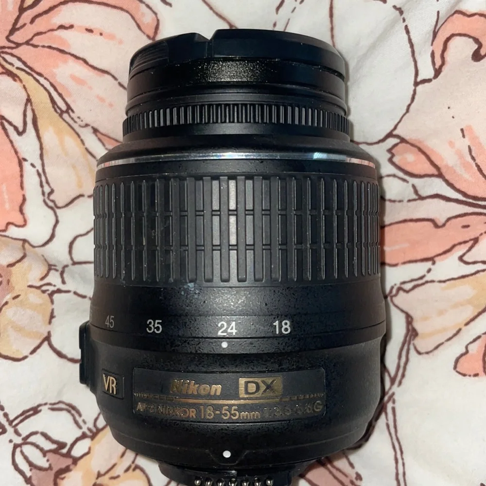 Nikon Camera Lens